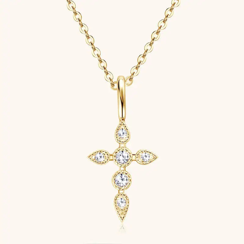 Cruz Celestial — Collar de Plata 925 con Moissanita