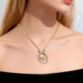 Collar del Espíritu Santo Divino
